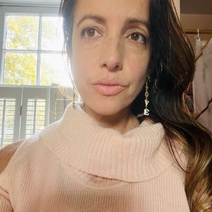 Meet your Posher, Dana @ Fashion Missy